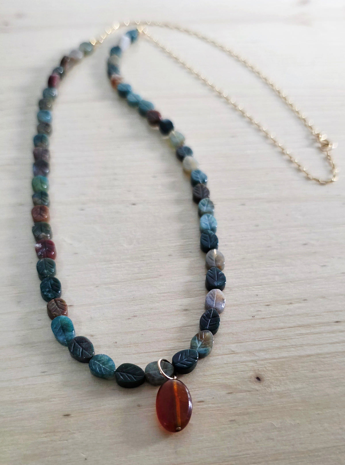 Multicolor Leaf Agate Necklace