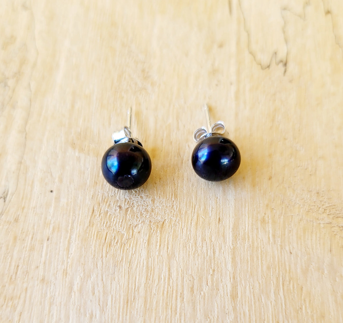 Black Pearl Post Earrings