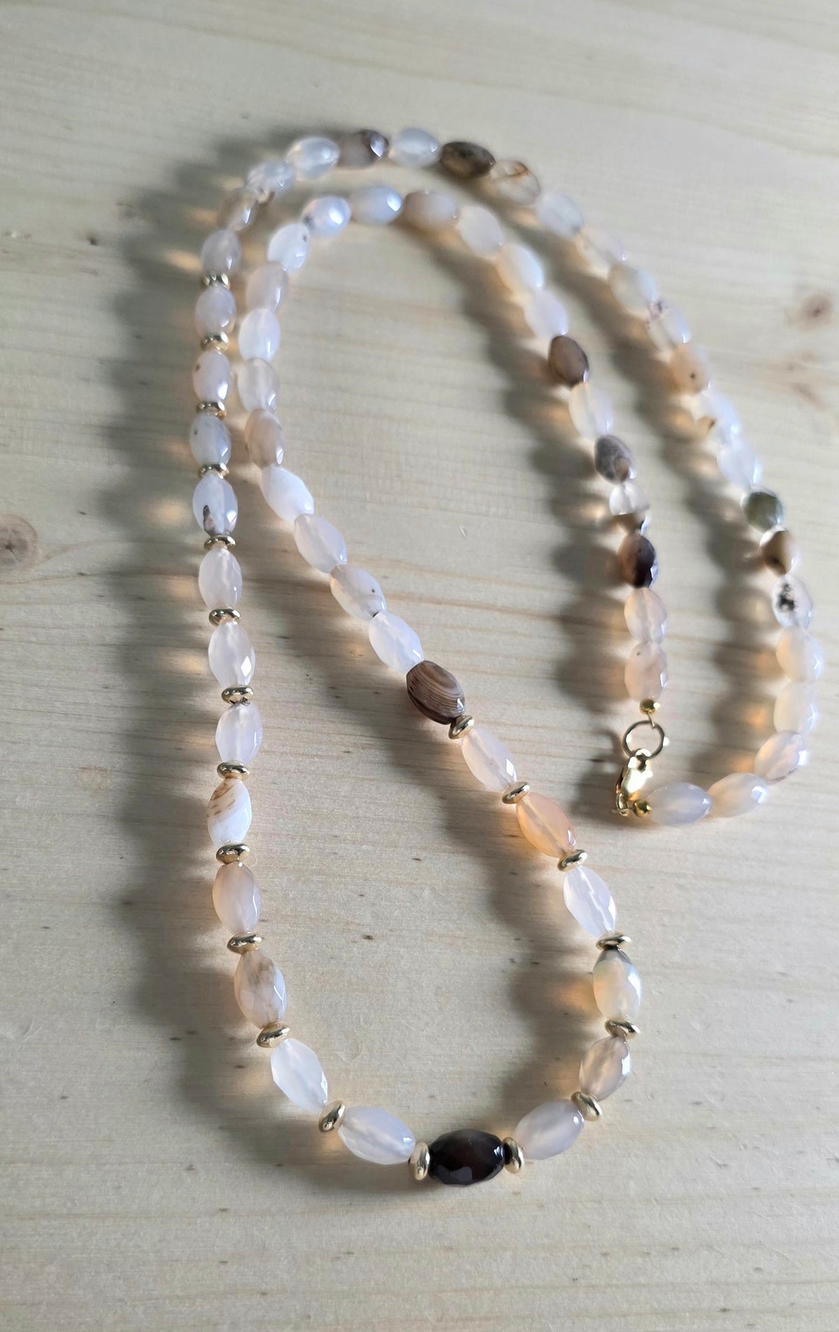 Neutral Agate Necklace
