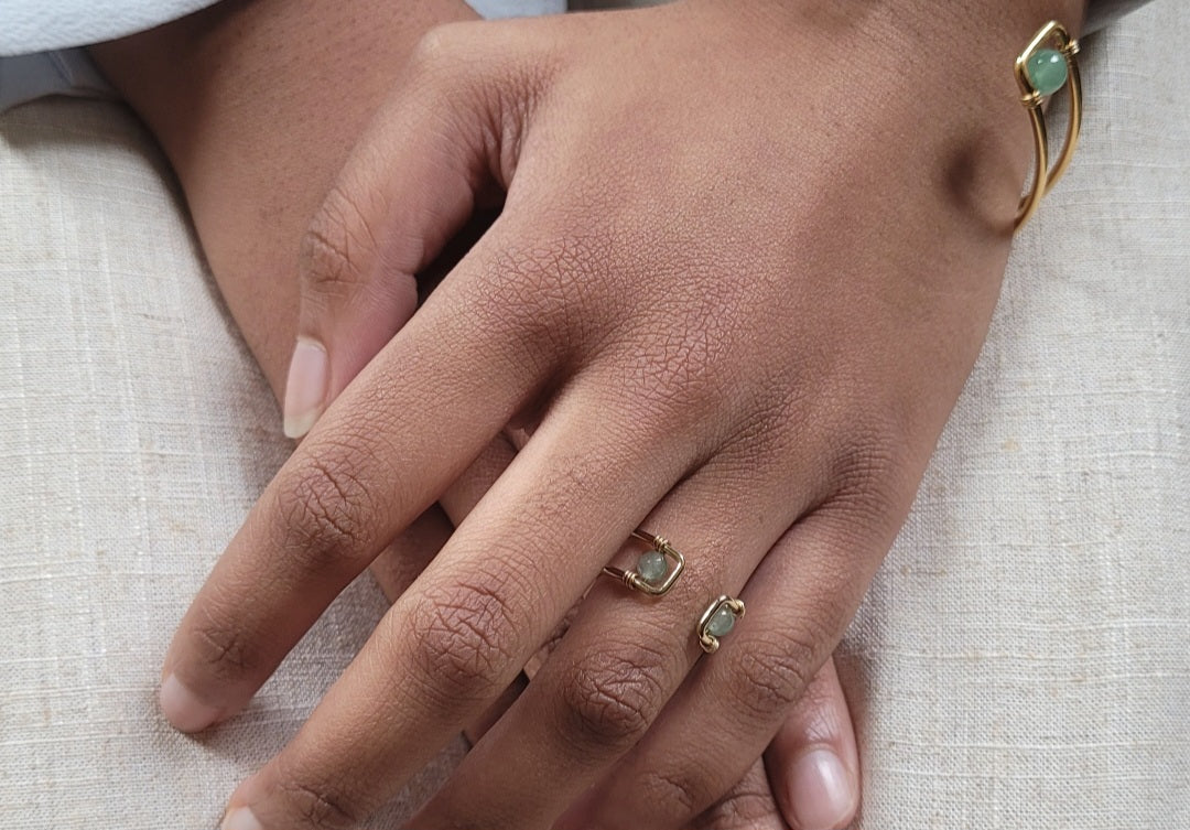 Aventurine Open Gold Ring