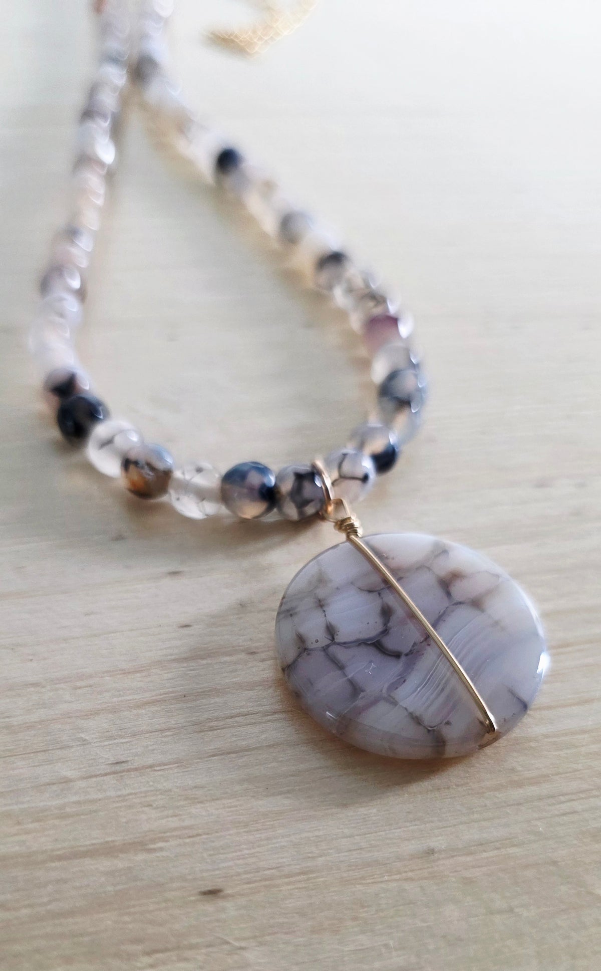 Medallion Beaded Necklace, Agate Necklace