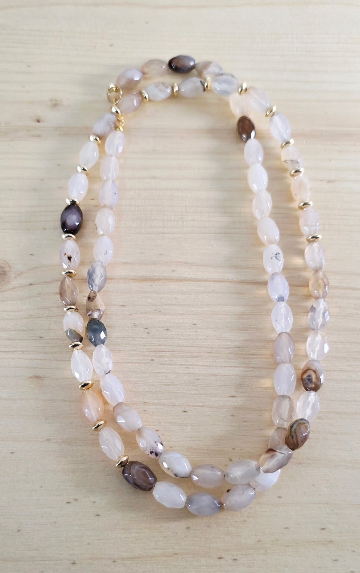 Neutral Agate Necklace