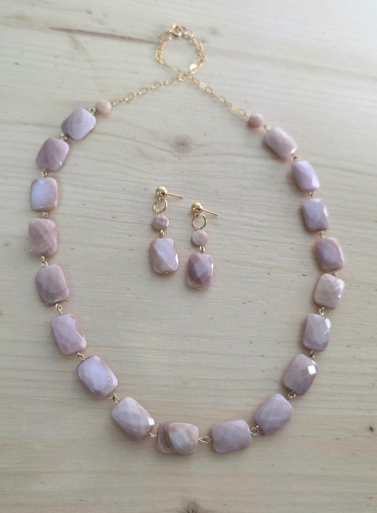 Pink Mother of Pearl Set, Necklace and Earrings